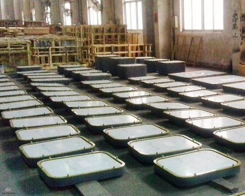 Судовые окна / иллюминаторы